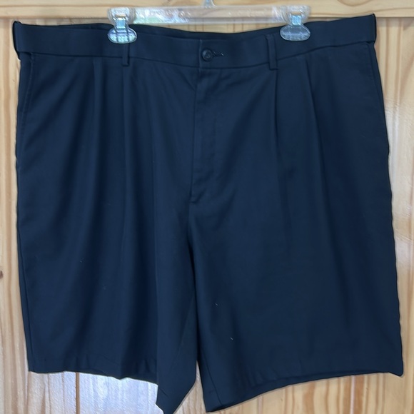 Other - Dress Shorts. Black Front Pockets Pleated Shorts. Size 42